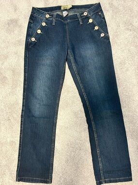 Mecca Femme Women’s Dark Blue Button-Accent Jeans